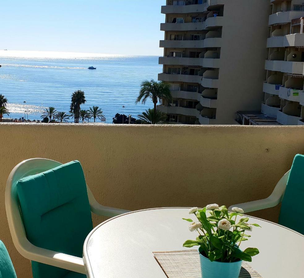 El Estudio De La Playa Benalbeach Holidays Deluxe Benalmádena Exterior foto